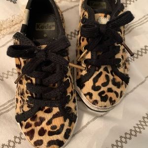 Kate Spade Keds girls faux fur leopard sneaker sz8
